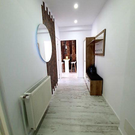 Laura Apartments Синая Экстерьер фото