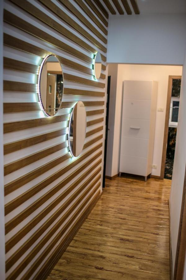 Laura Apartments Синая Экстерьер фото
