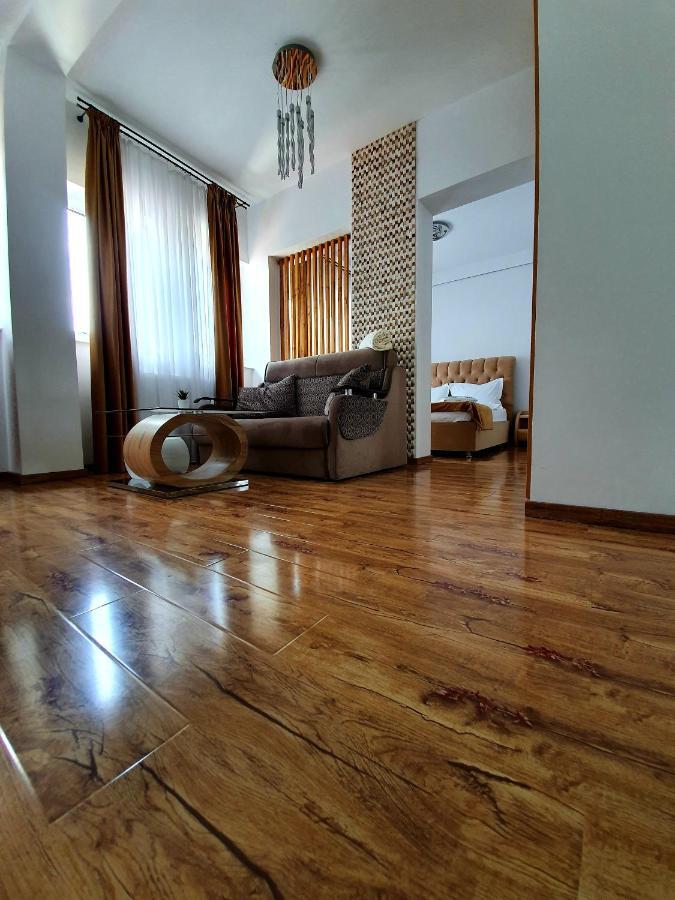 Laura Apartments Синая Экстерьер фото