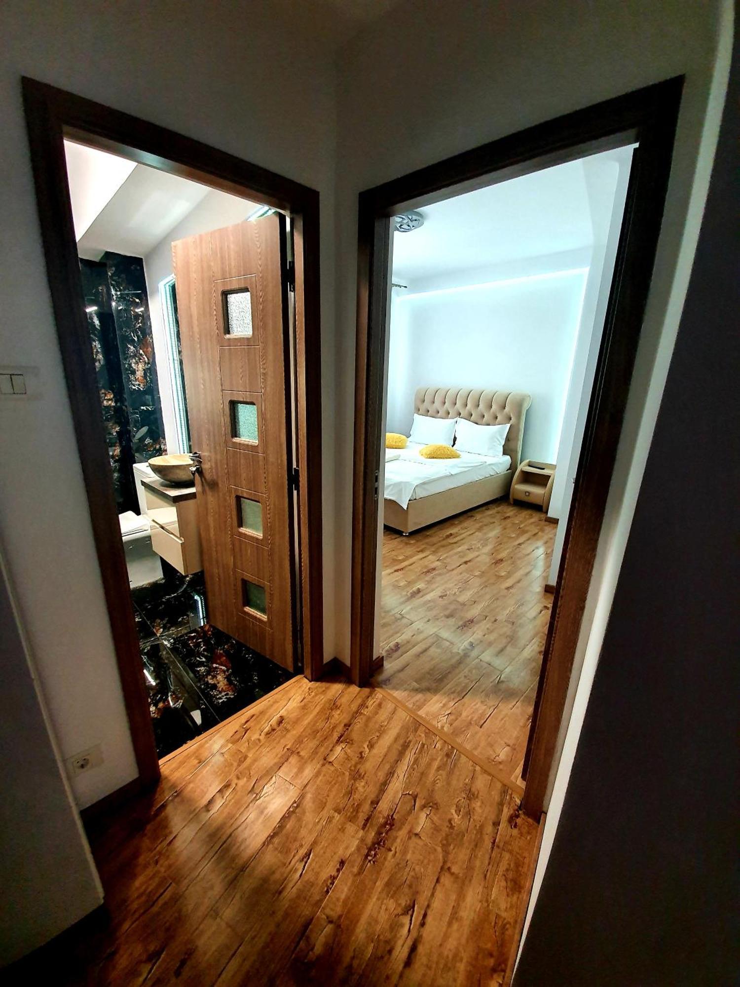 Laura Apartments Синая Номер фото